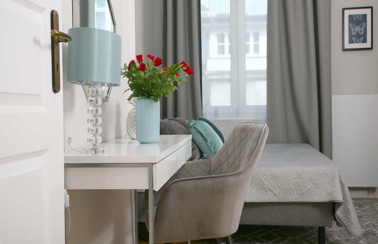 Gem Apartment By Castle Krakkó Kültér fotó