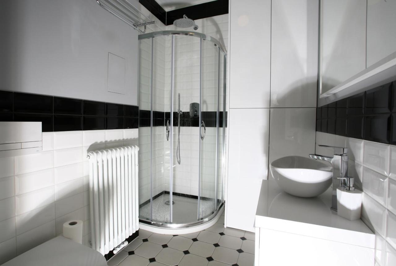 Gem Apartment By Castle Krakkó Kültér fotó